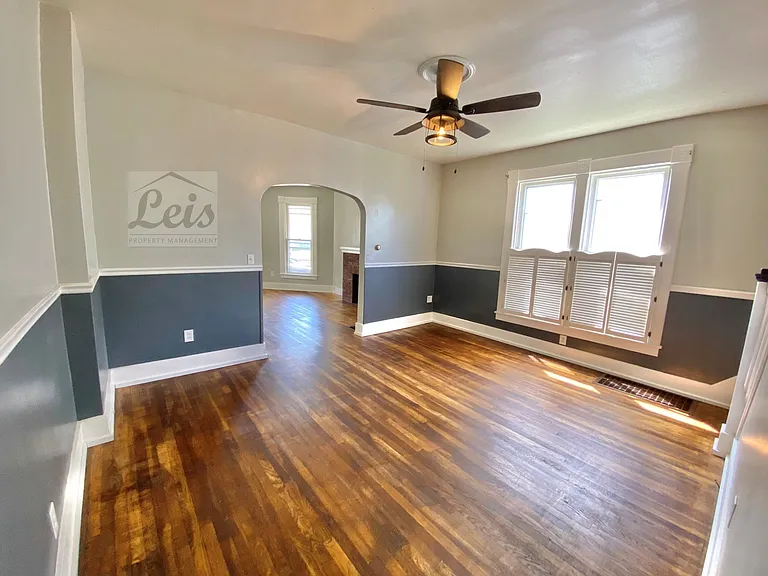 918 W Greene St — Photo 14