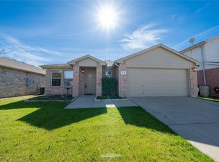 4020 Tiburon St, Fort Worth, TX 76106