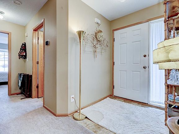 4th image of 1400 S 52nd St Unit 50