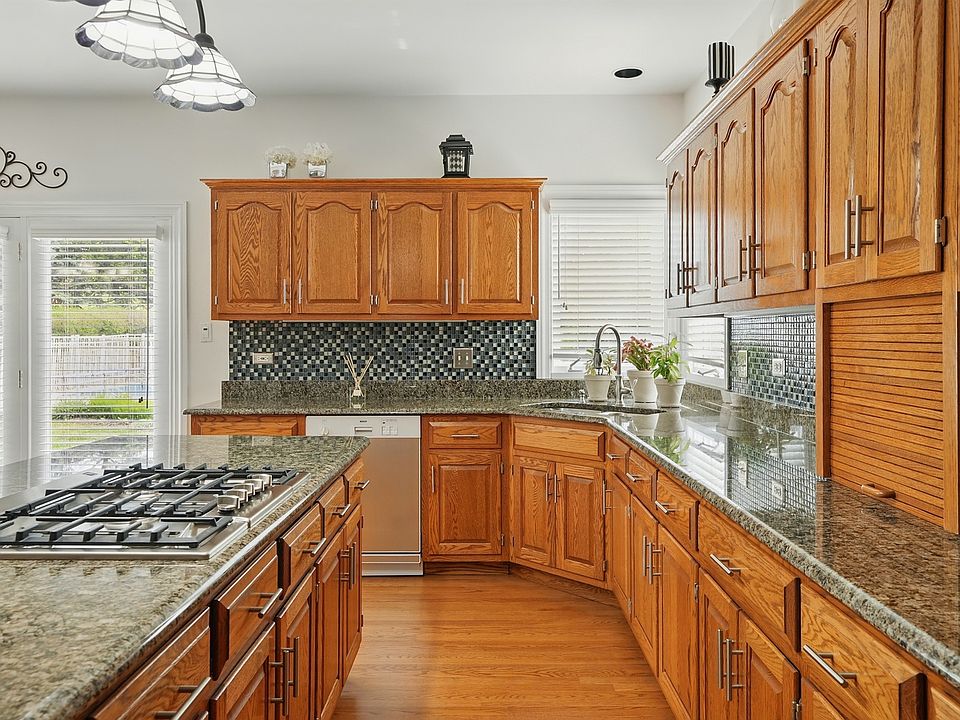 2nd image of 11028 Arbor Ridge Dr