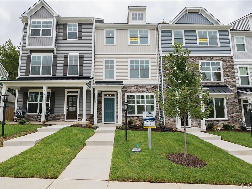 1st image of 17049 Thornapple Ct