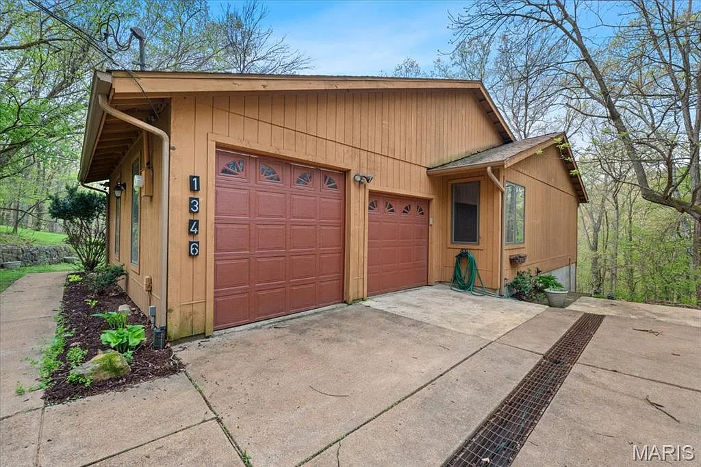 1346 Forest Splendor Trl photo 1