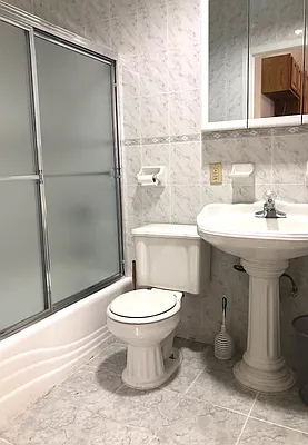 Rented by Compass | media 12