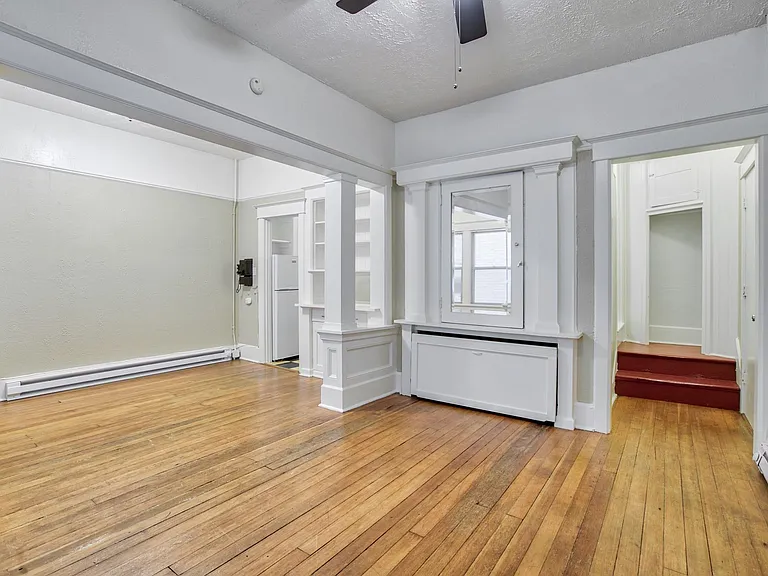 Teasdale Apartments — Photo 7