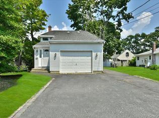 35 E 6th Street, Patchogue, NY 11772