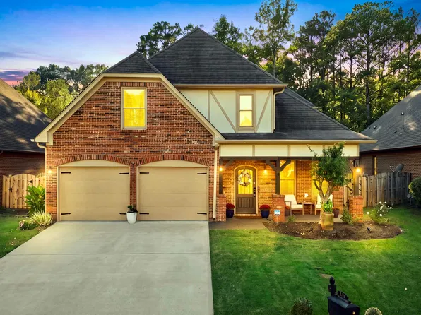2339 Abbeyglen Cir, Hoover, AL 35226