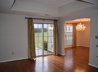 3871 Sugar Creek Dr, Lexington, KY 40517