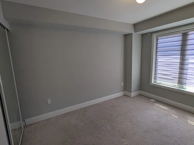 20 Clarington Blvd — Photo 11
