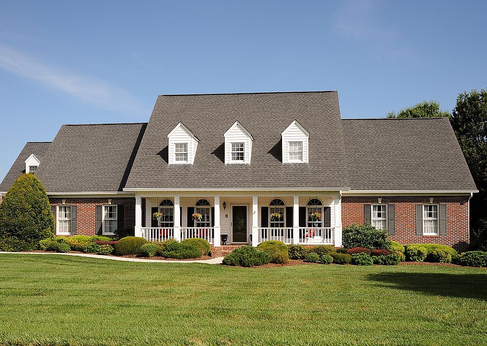 1st image of 185 Peppertree Dr