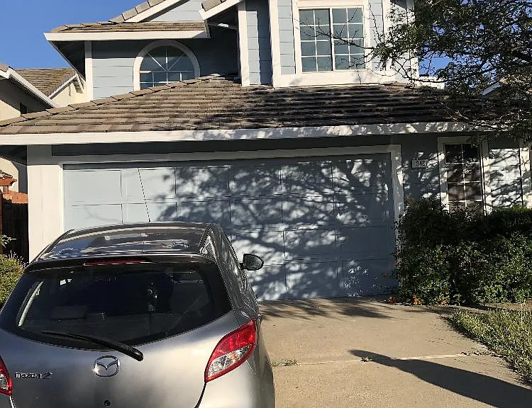 348 Gull Pl — Photo 2