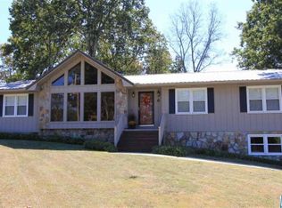 6 Timbercrest Cir, Anniston, AL 36206