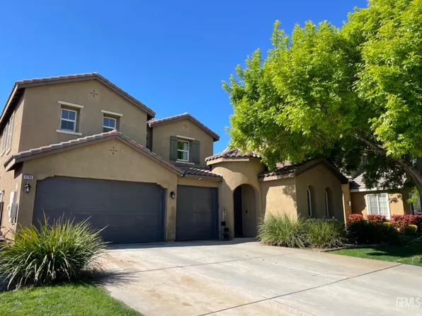 9709 Riata Ln, Bakersfield, CA 93306