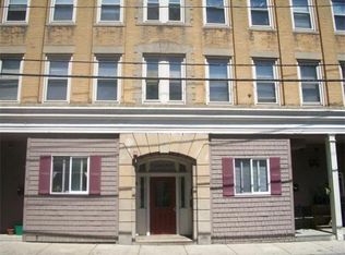 7 Leach St APT 3L, Salem, MA 01970