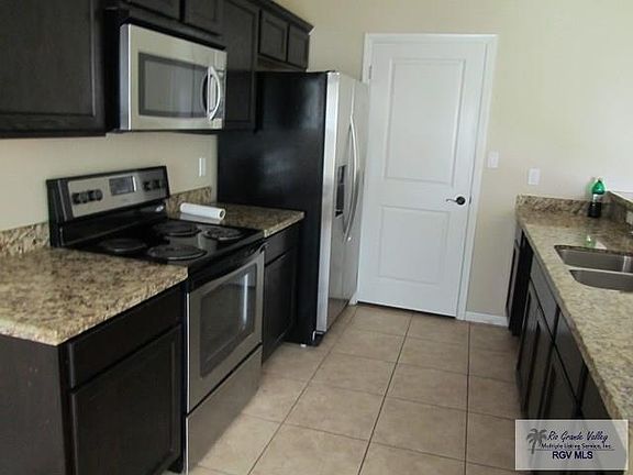 3rd image of 3281 Ticonderoga Dr