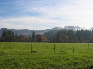 35402 McKenzie View Dr, Springfield, OR 97478