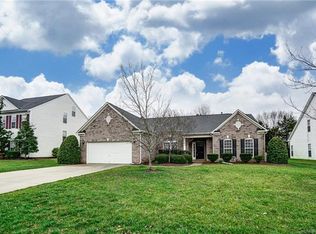 1108 Oak Alley Dr, Indian Trail, NC 28079