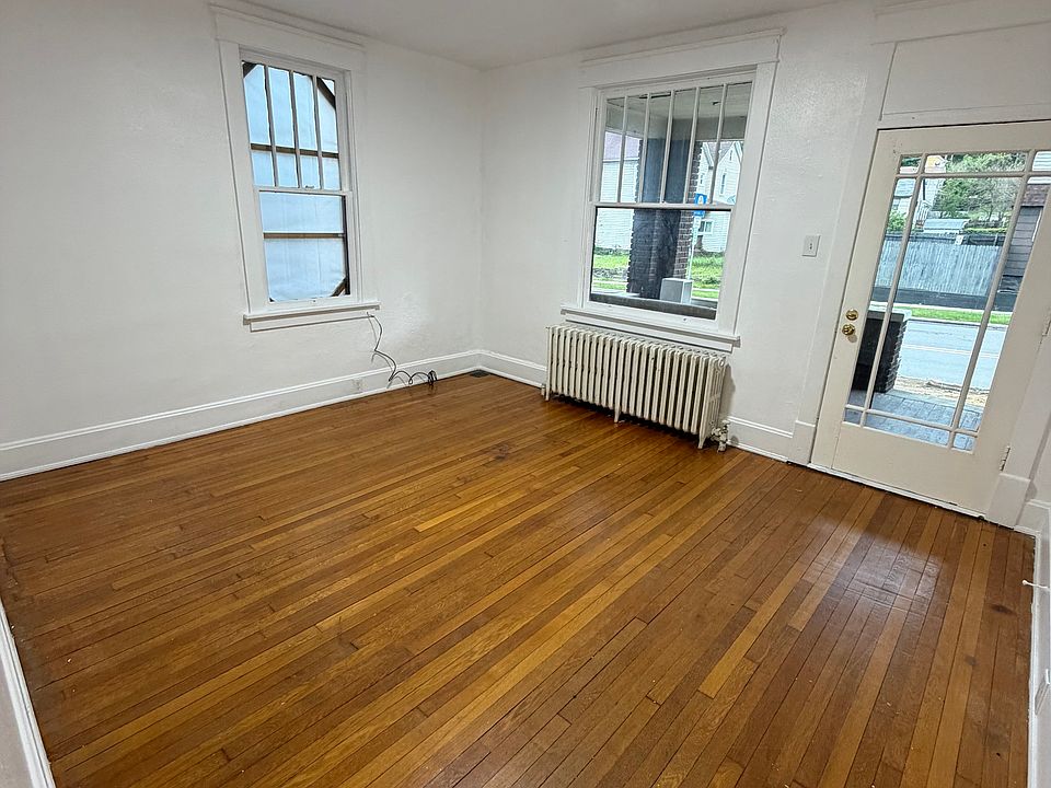 1st image of 309 Ohio St Floor 1