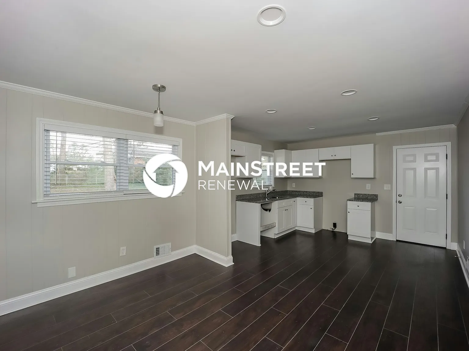 3785 Benchmark Dr — Photo 4