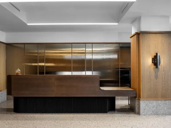 11 Ocean Parkway image 21 of 26