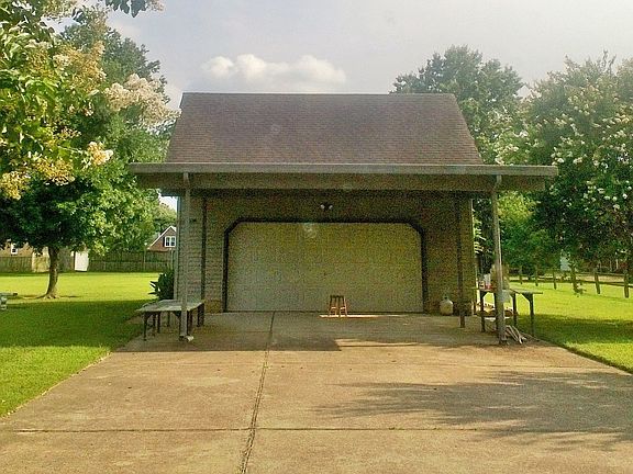 detached 2 story garage/carp