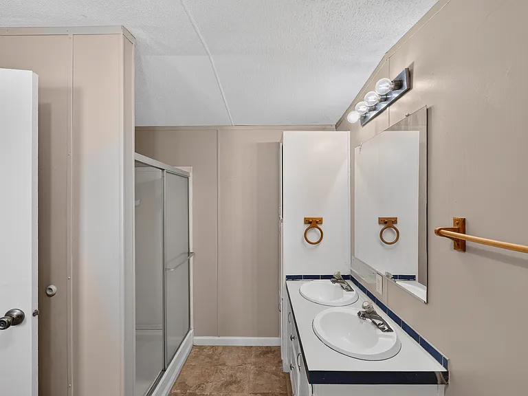 1341 Flying L Ln #10 — Photo 13