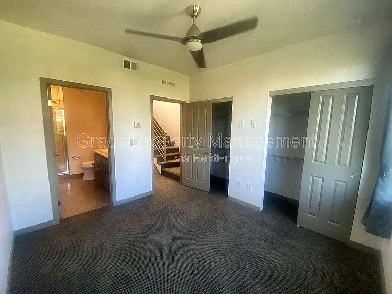 2200 Tremont Pl #6 — Photo 18
