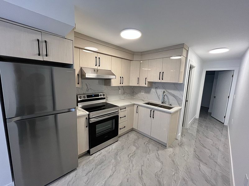 Burnaby Apartment for rent - 2 Bedrooms — photo 2