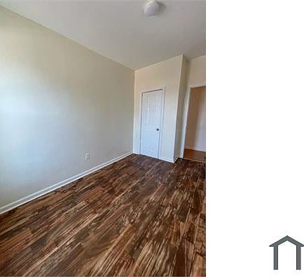 4th image of 8701 Atlantic Ave Floor 2