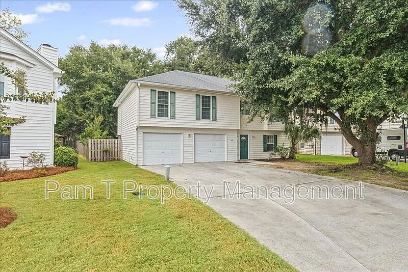120 Teakwood Dr