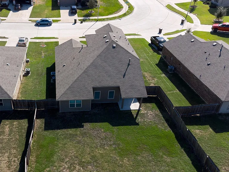 1834 Brady Shores Dr — Photo 45