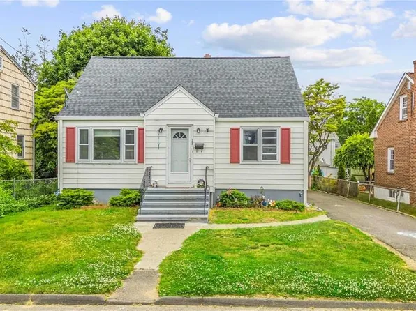 160 Edgewood Street, Stratford, CT 06615