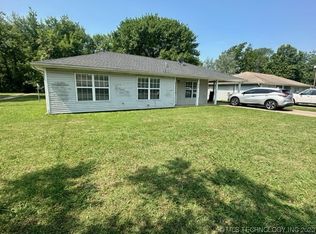 415 E Canadian Ave, Vinita, OK 74301