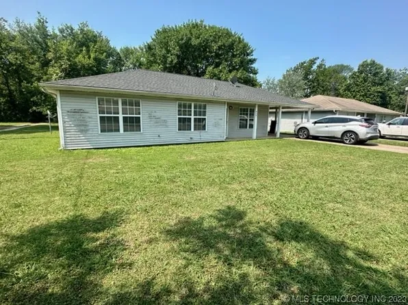 415 E Canadian Ave, Vinita, OK 74301