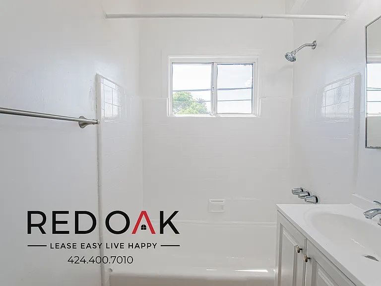 7521 Crenshaw Blvd #7525-10 — Photo 15