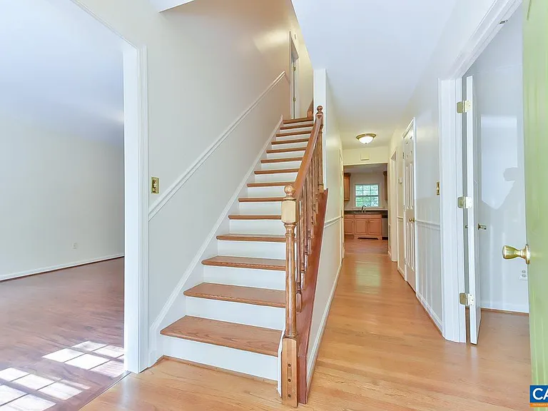 1012 Wildmere Pl — Photo 3