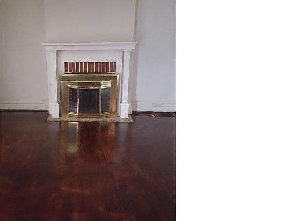 3rd image of 4377 Penrose St
