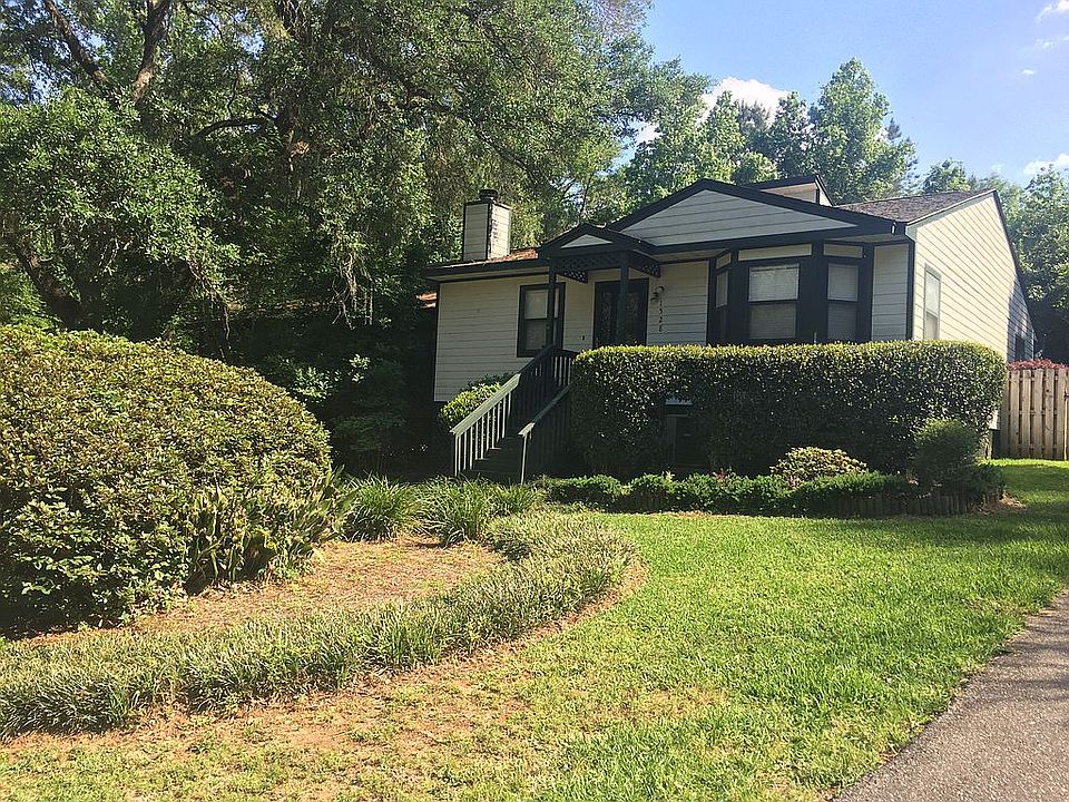 1st image of 1528 Twin Lakes Cir