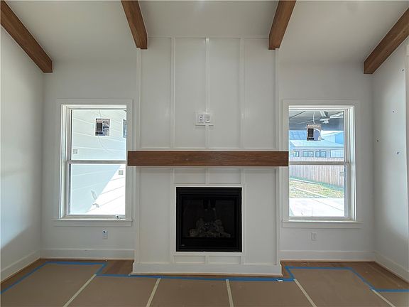 4th image of 6103 S 41st St