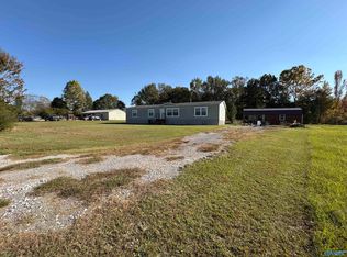 138 County Road 228, Trinity, AL 35673