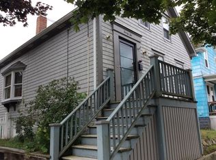 22 Grape St, New Bedford, MA 02740