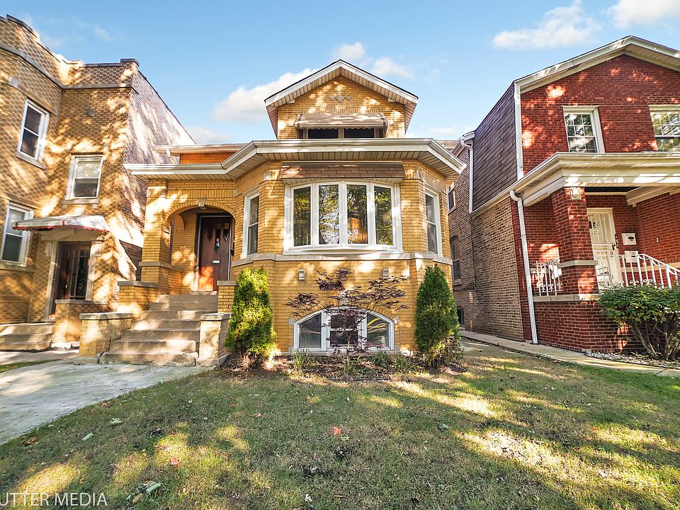 1st image of 5012 W Oakdale Ave