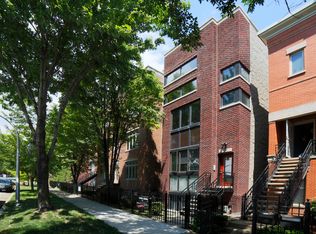 1320 W Grenshaw St #1, Chicago, IL 60607