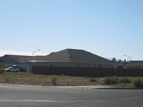 5 corner lots