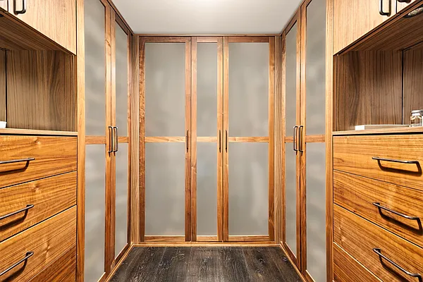 Sold by Corcoran | media 19