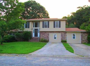 210 Kent Ct, Ladson, SC 29456