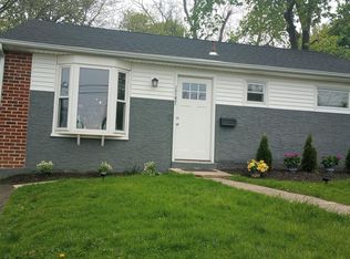 1747 Arnold Ave, Willow Grove, PA 19090