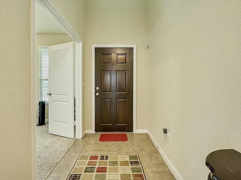 18313 Moreto Loop — Photo 3
