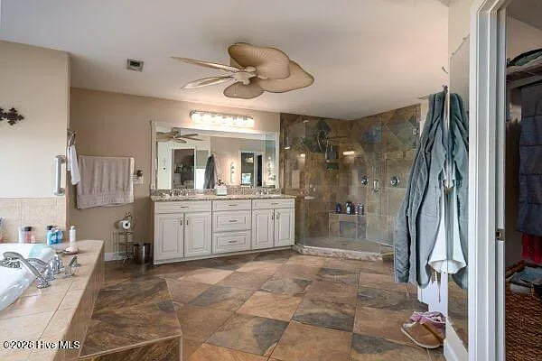 810 Madam Moores Ln #A — Photo 35
