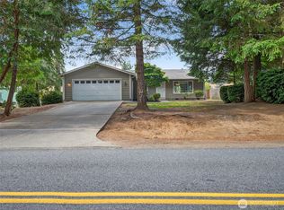 2106 Lake Dr SW, Lakebay, WA