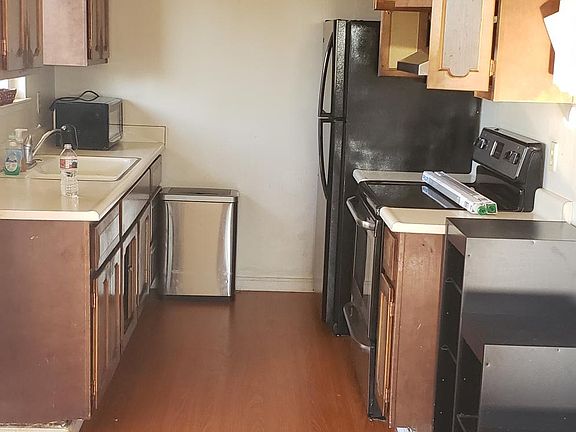 3rd image of 838 Teresi Ct APT B